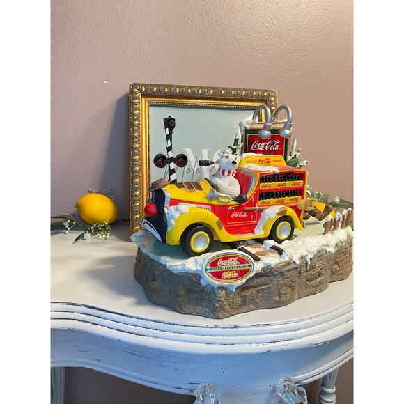 Limited Edition Coca Cola/Emmett Kelly Musical - Picture 2 of 15